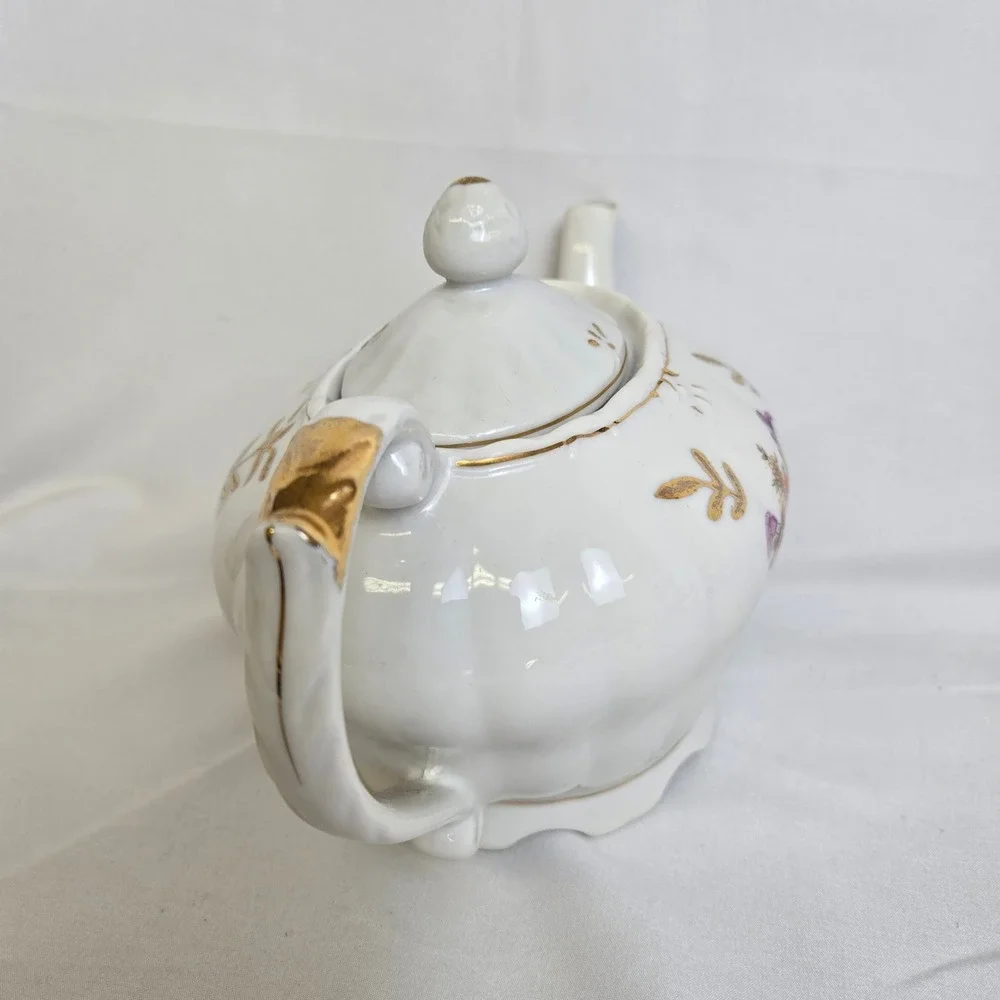 Musical Teapot Made in Japan Floral Bouquet Design Gold Trim Porcelain Vintage